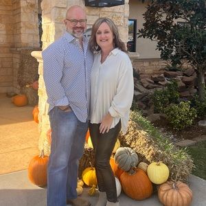 Meet your Posher, Suzi